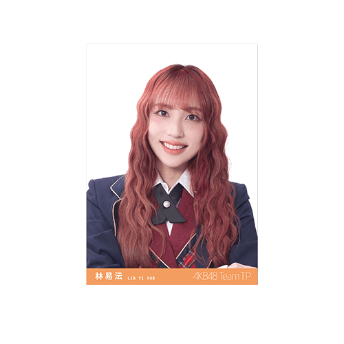 C賞 A4寫真照 - 簽名ver. (隨機)