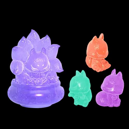 紫色小隱藏+三隻小狐狸(顏色樣式隨機)